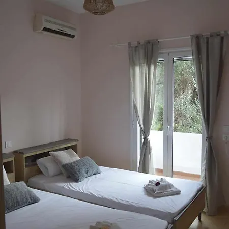 Seaside Garden House 8 다시아